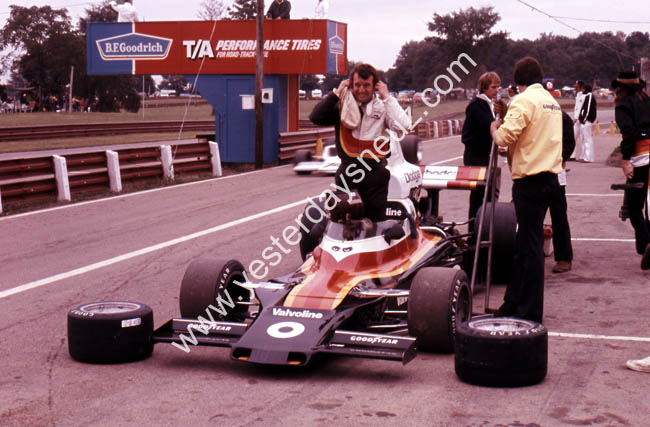 Jackie Oliver 2 1976