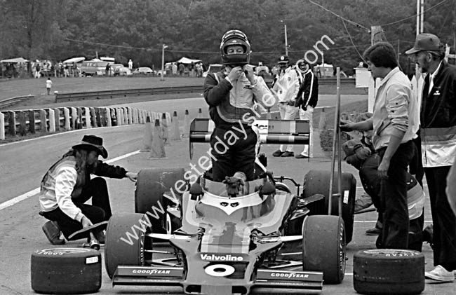 Jackie Oliver 8