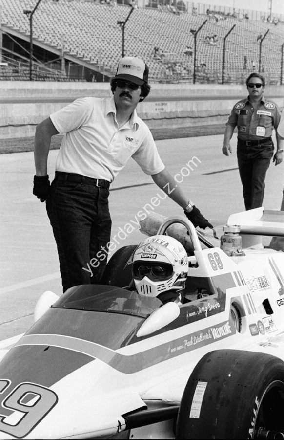 Jerry_Sneva4