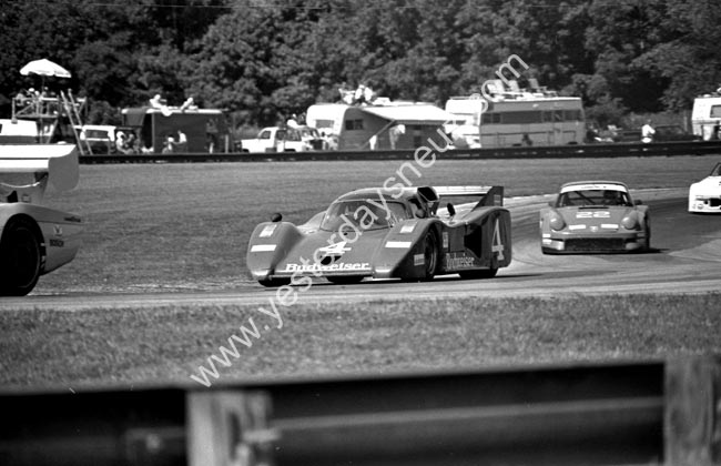 (4)Chris Cord-Jim Adams (22) Werner Frank-Rudy Batling