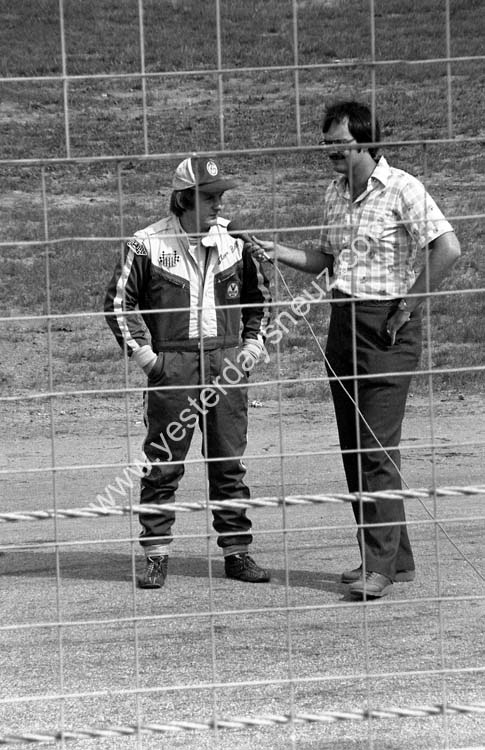 FW90681-11 Steve Ball