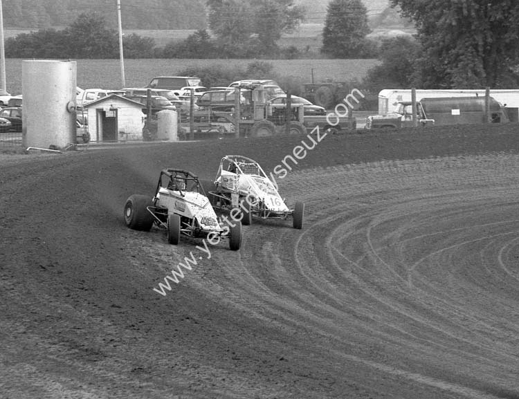 Dave Stratten (42) Billy Puterbaugh (16)