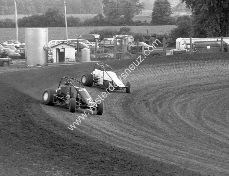 Ray Perkin (7n) Shelton Kinser (76)