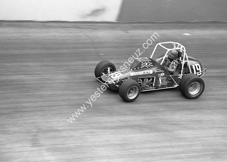 W90279-66 Bruce Walkup