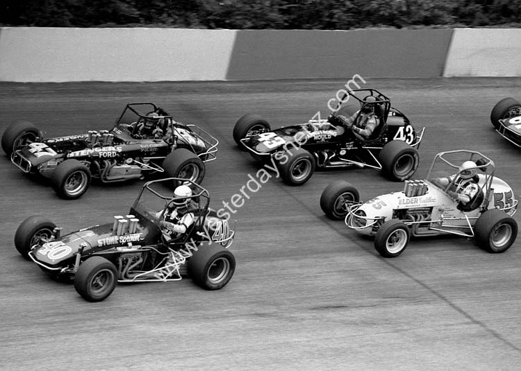 W90279-67 Steve Chassey (47) Greg Leffler (43) Rich Vogler (55)